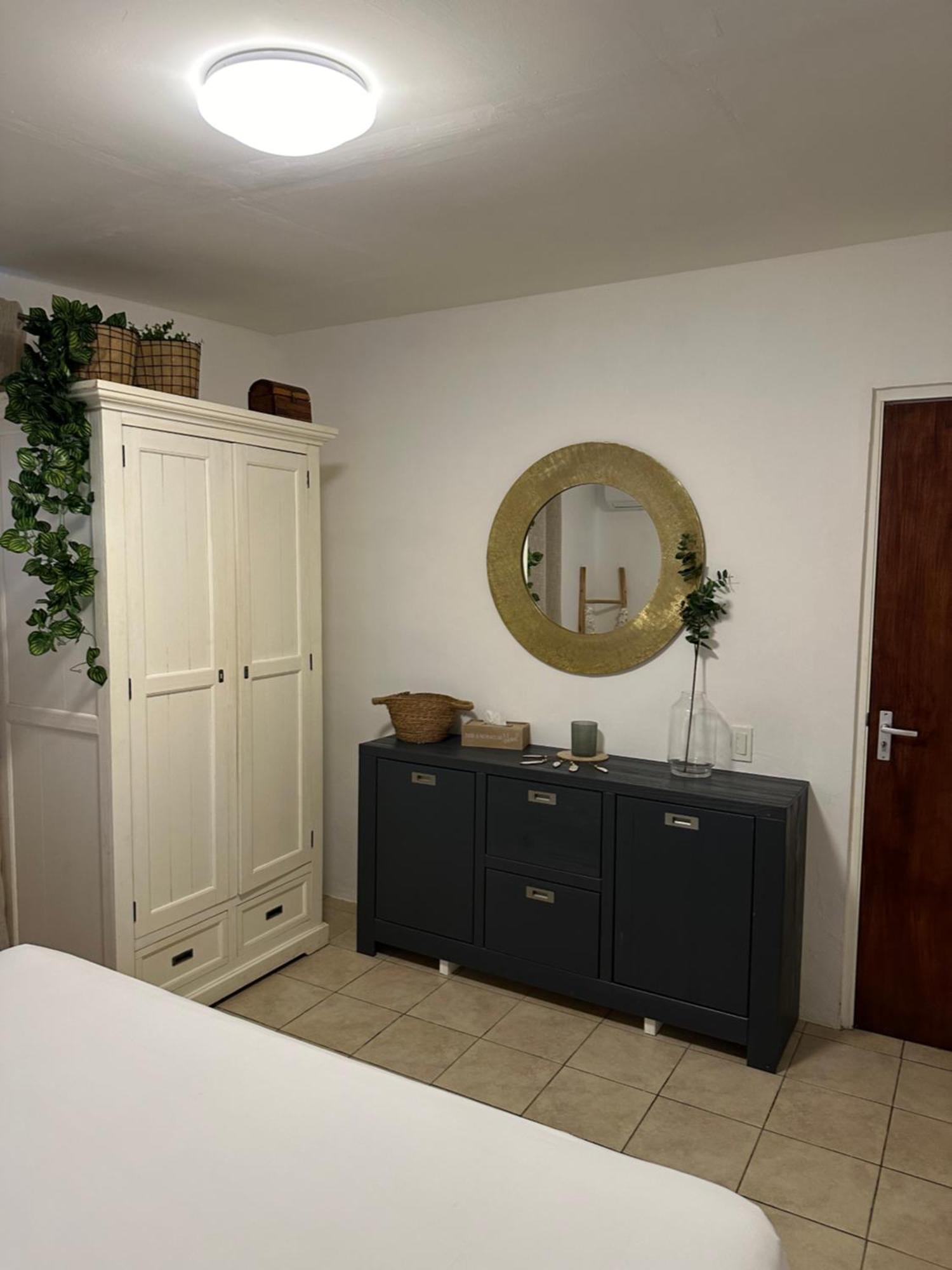 Villa Susanna 3 Bedroom 2 Bathroom House Sleeps 6Plus Willemstad Exterior photo