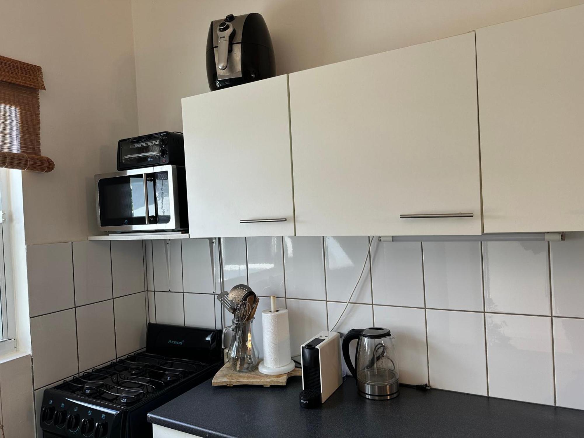 Villa Susanna 3 Bedroom 2 Bathroom House Sleeps 6Plus Willemstad Exterior photo